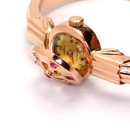 Часы в браслете Золото 583